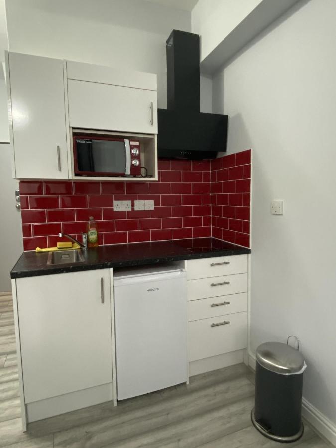 Comfortable - Cosy - Budget Studios In City Center 伦敦 外观 照片