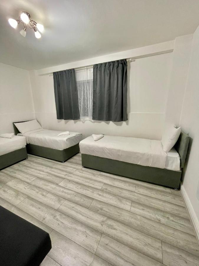 Comfortable - Cosy - Budget Studios In City Center 伦敦 外观 照片