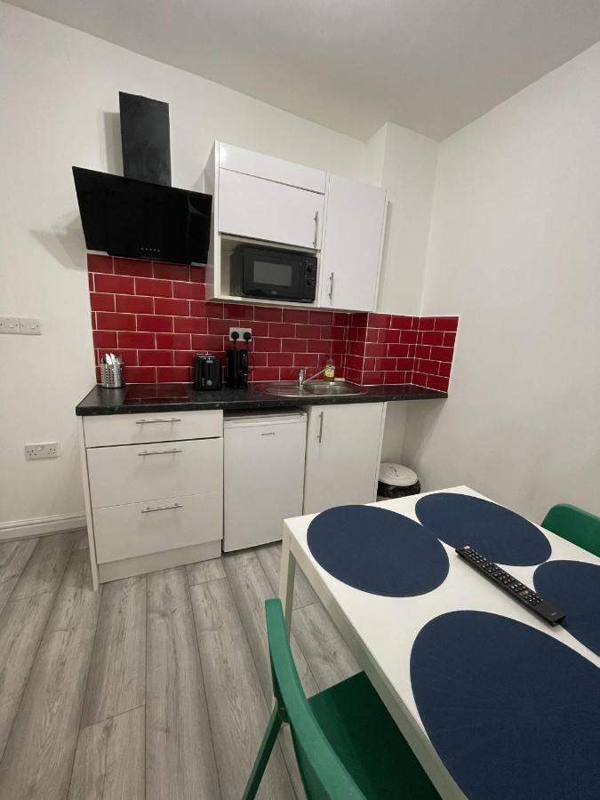 Comfortable - Cosy - Budget Studios In City Center 伦敦 外观 照片