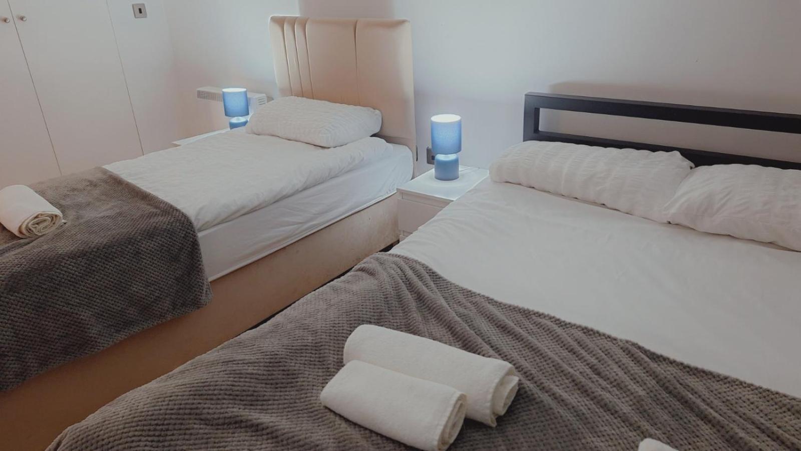 Comfortable - Cosy - Budget Studios In City Center 伦敦 外观 照片